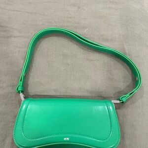 JW PEI Green Shoulder Bag Sleek Modern Design